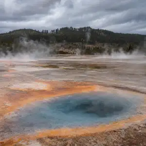 Čínští Vědci Přepisují Teorii O Pohonu Supervulkánu Yellowstone