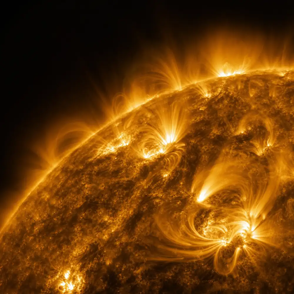 Nový Model Sluneční Atmosféry Odhalil O 55 Procent Více Stříbra Ve Slunci