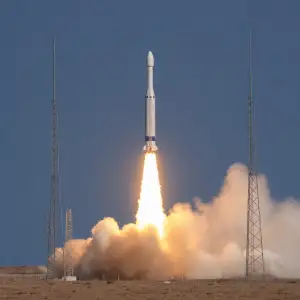 Čínská Raketa Gravity-1 Potřetí Uspěla, Na Oběžnou Dráhu Vynesla Devět Satelitů