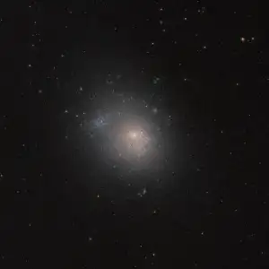 Čínští Astronomové Popsali Záhadný Transient At2019Ijn V Jádru Trpasličí Galaxie