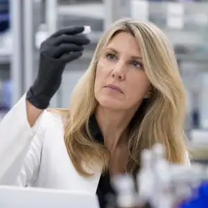 Trump Chce Nominovat Heidi Overtonovou Do Čela Fda, Čeká Ji Senátní Schválení