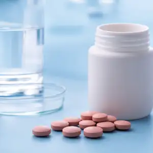 Fda Schválila Brepocitinib, První Perorální Lék Na Vzácnou Dermatomyozitidu