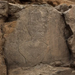 Archeologové Objevili Starověkou Rytinu, Která Může Zobrazovat Núbijského Krále