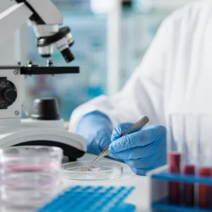 Daraxonrasib U Rakoviny Slinivky Prodloužil Přežití Oproti Chemoterapii