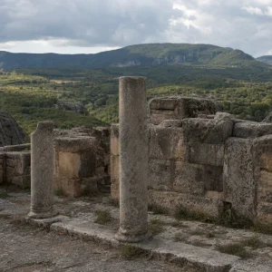 Archaeology Magazine Se Ptá, Zda V Thrákii Přetrvalo Zakázané Pohanství
